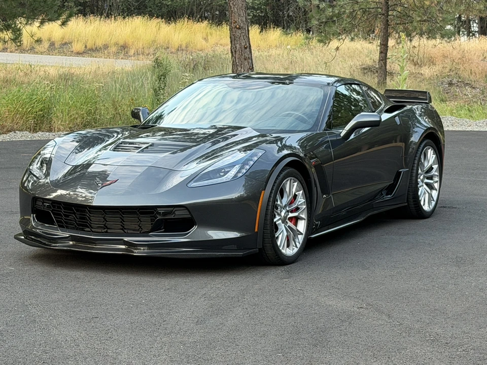 2017 Chevrolet Corvette C7 Z06 - Image 3 of 31