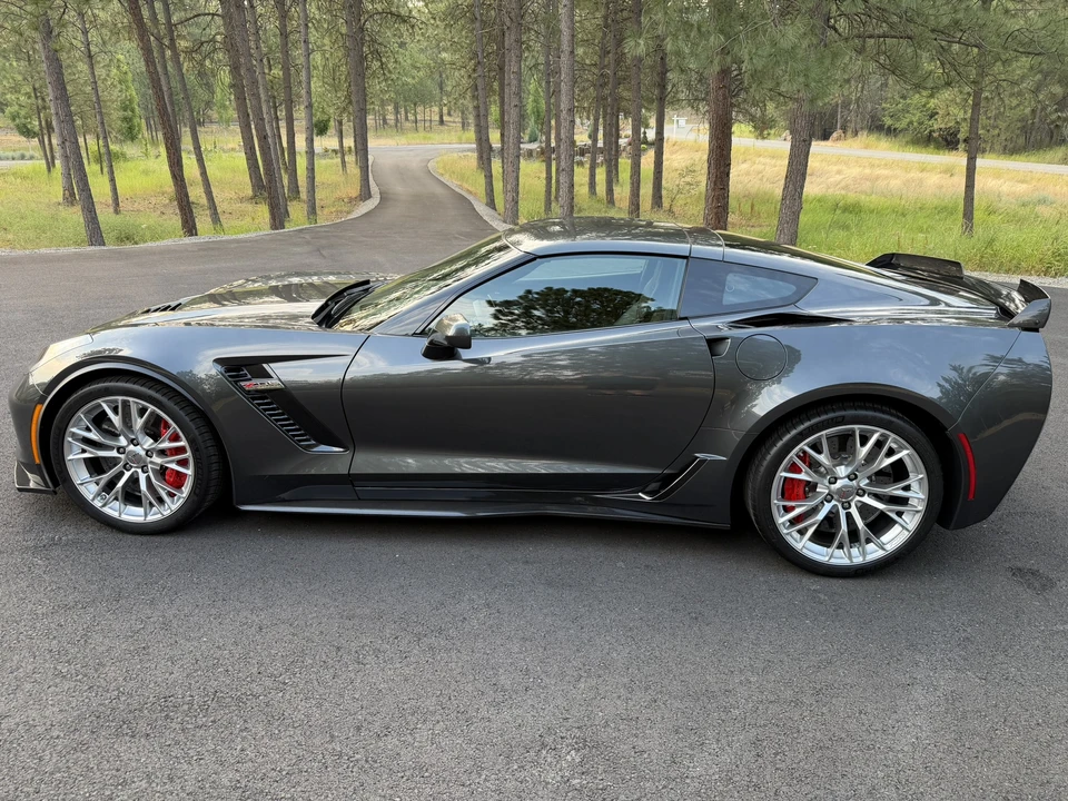 2017 Chevrolet Corvette C7 Z06 - Image 16 of 31