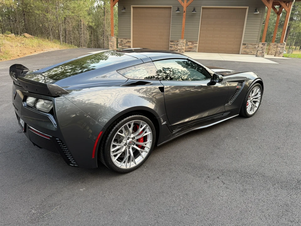 2017 Chevrolet Corvette C7 Z06 - Image 10 of 31