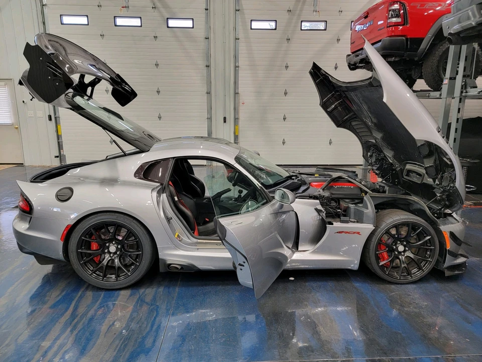2017 Dodge Viper ACR 5th Gen - Image 13 of 31