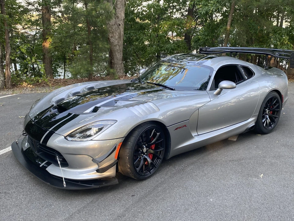 2017 Dodge Viper ACR 5th Gen - Image 5 of 31