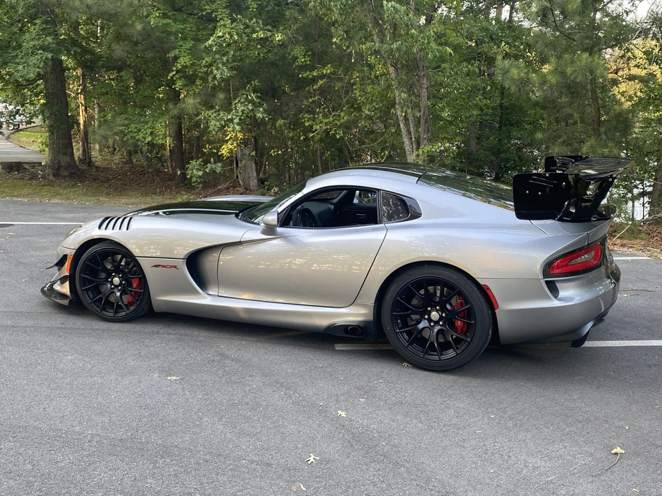 2017 Dodge Viper ACR 5th Gen - Image 8 of 31