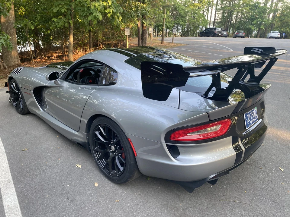 2017 Dodge Viper ACR 5th Gen - Image 11 of 31