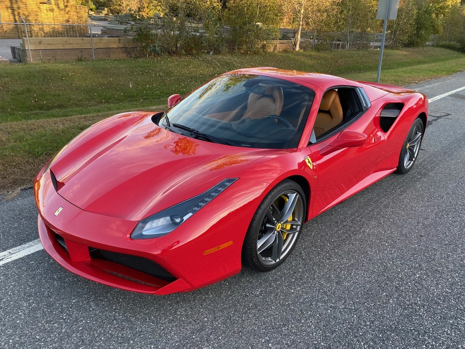2017 Ferrari 488 Spider - Image 4 of 31