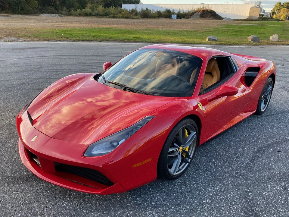 2017 Ferrari 488 Spider - Image 3 of 31