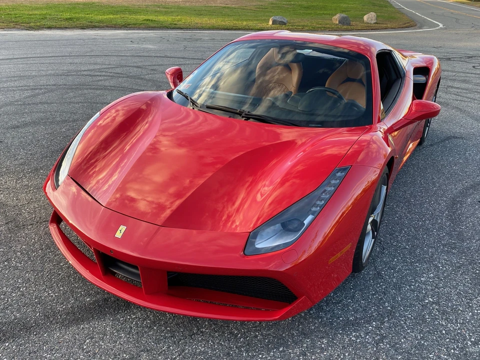 2017 Ferrari 488 Spider - Image 2 of 31