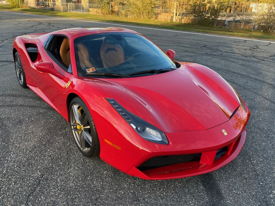 2017 Ferrari 488 Spider - Image 25 of 31