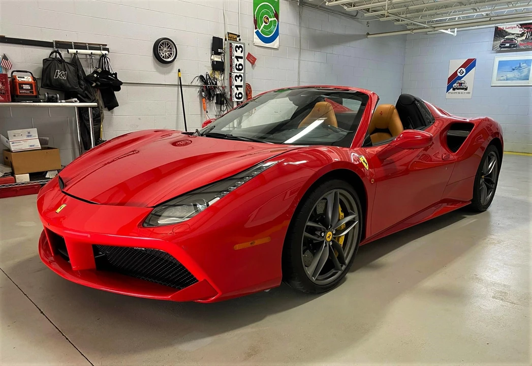 2017 Ferrari 488 Spider - Image 30 of 31