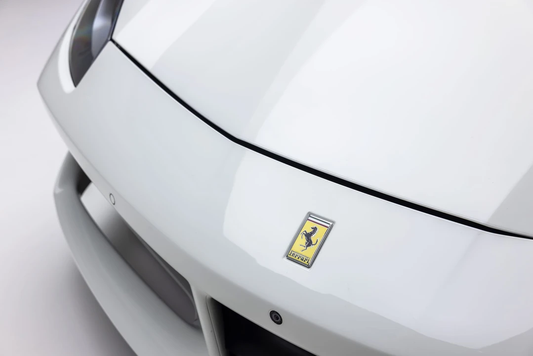 2017 Ferrari 488 Spider - Image 18 of 31