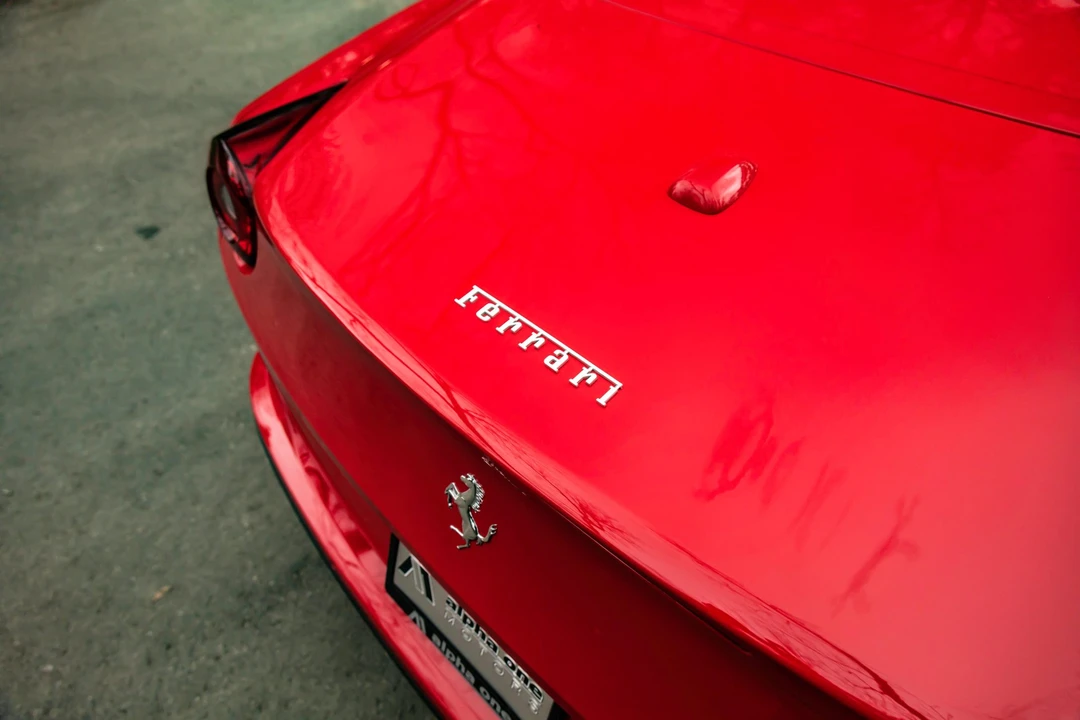 2017 Ferrari California T - Image 23 of 31