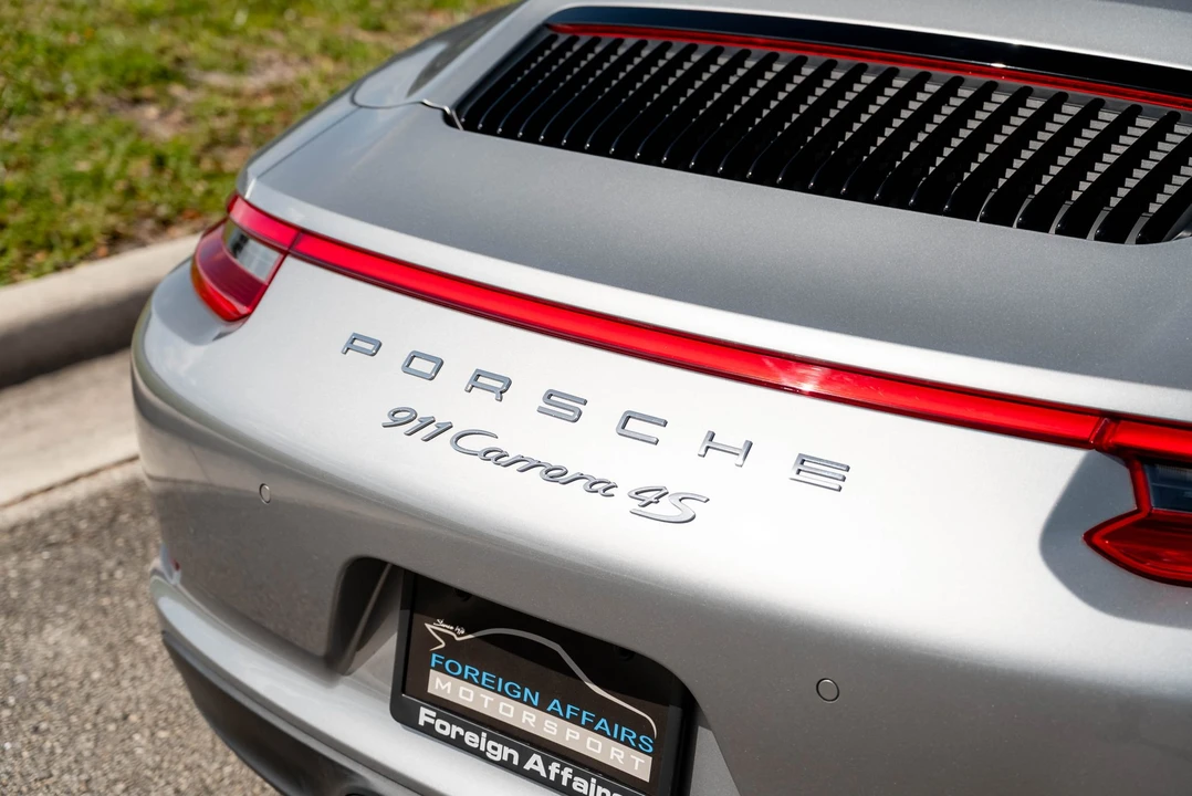 2017 Porsche 991 Carrera 4S - Image 28 of 31