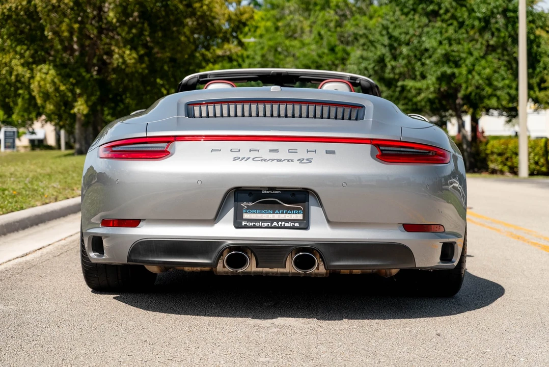 2017 Porsche 991 Carrera 4S - Image 8 of 31