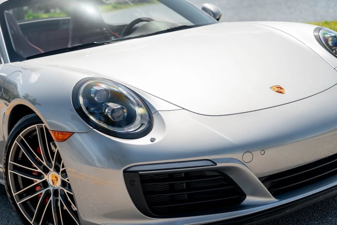 2017 Porsche 991 Carrera 4S - Image 24 of 31