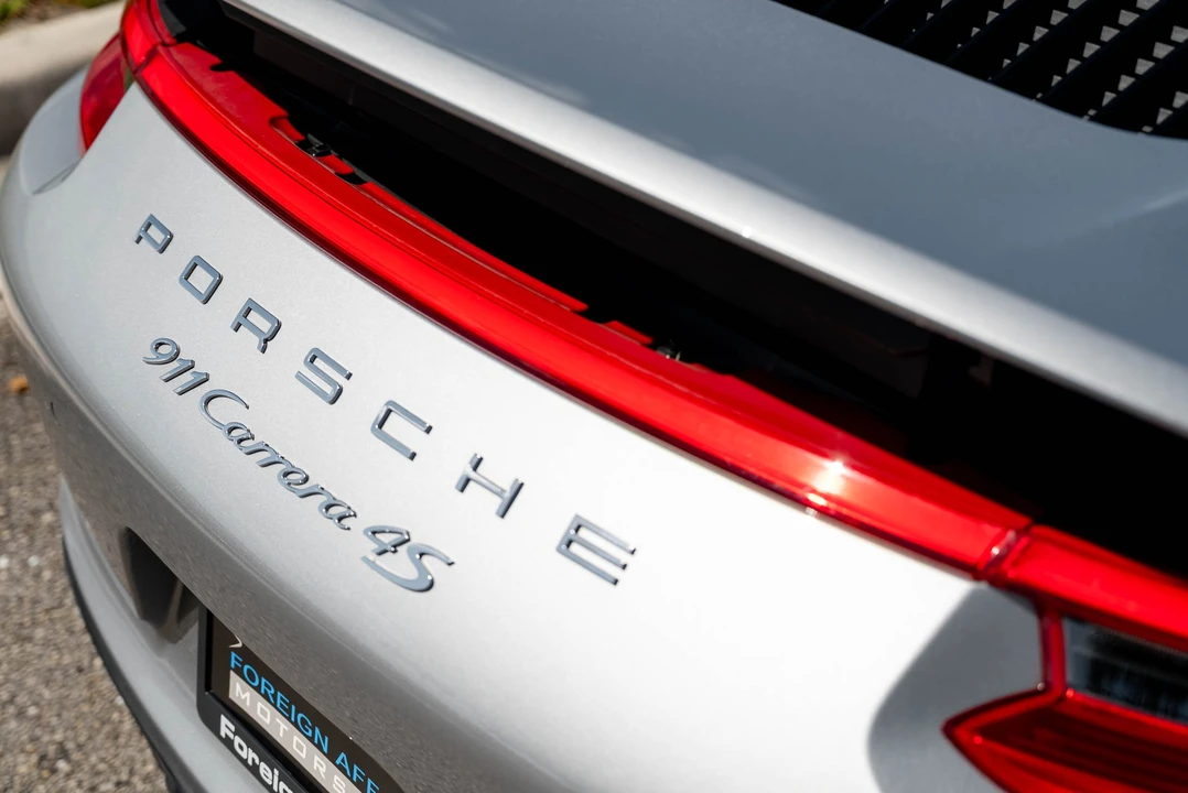 2017 Porsche 991 Carrera 4S - Image 27 of 31