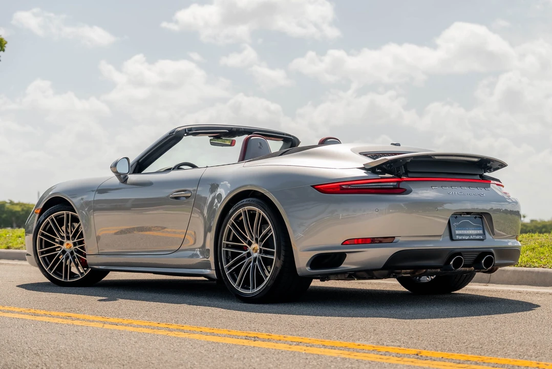 2017 Porsche 991 Carrera 4S - Image 5 of 31
