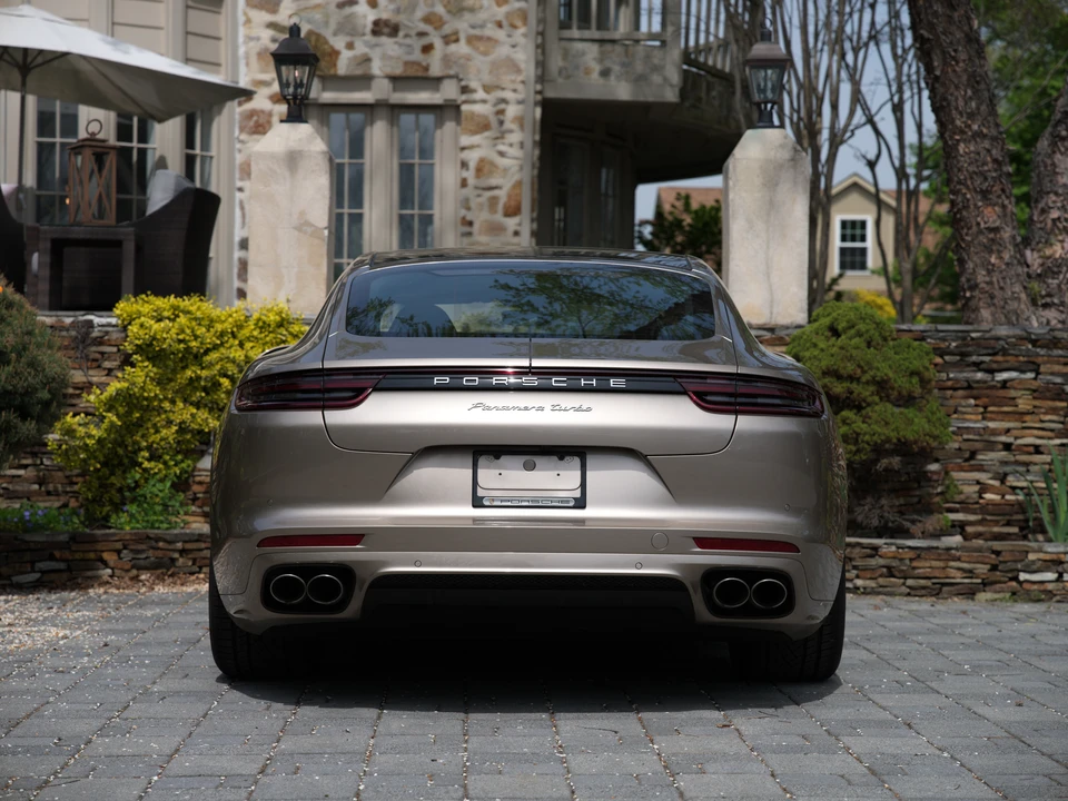 2017 Porsche 971 Panamera Turbo - Image 21 of 31