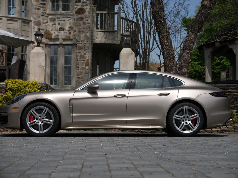 2017 Porsche 971 Panamera Turbo - Image 12 of 31