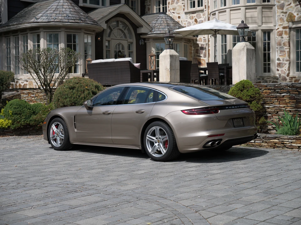2017 Porsche 971 Panamera Turbo - Image 19 of 31