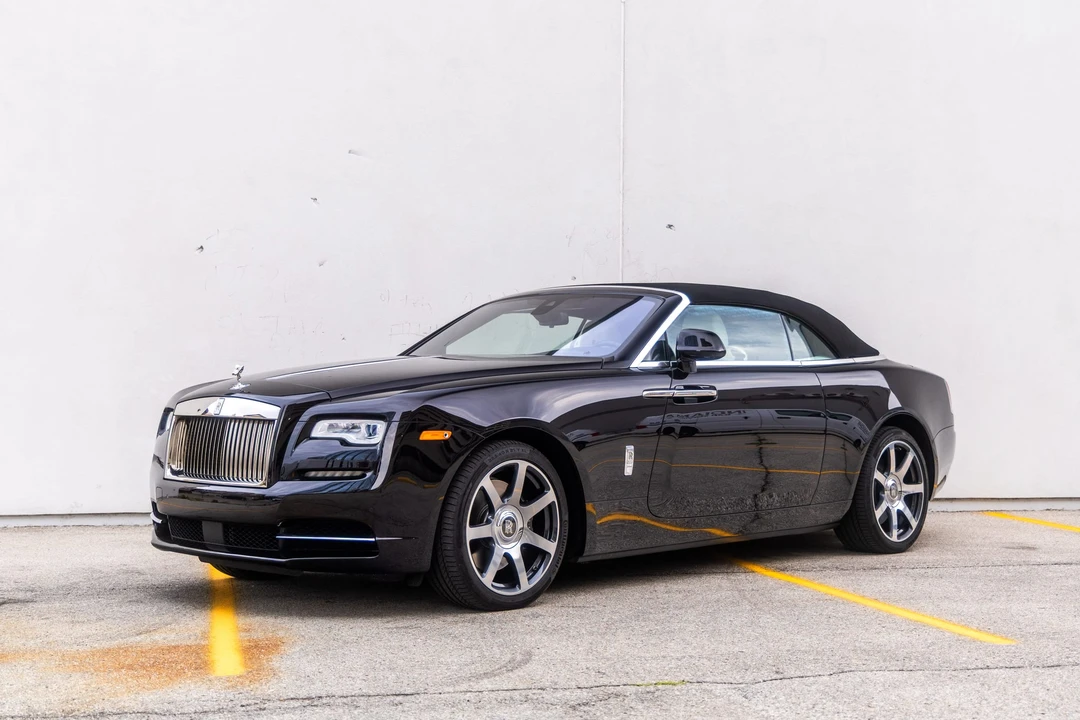2017 Rolls-Royce Dawn - Image 12 of 31