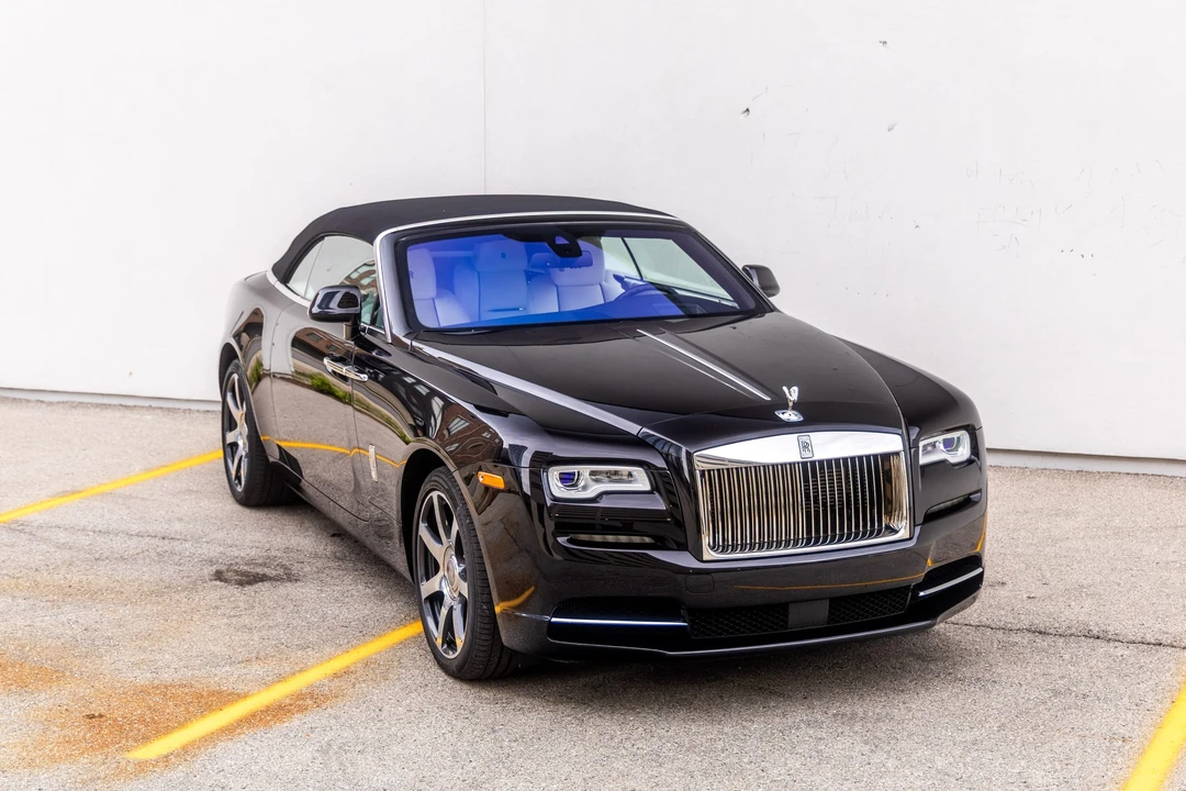 2017 Rolls-Royce Dawn - Image 18 of 31