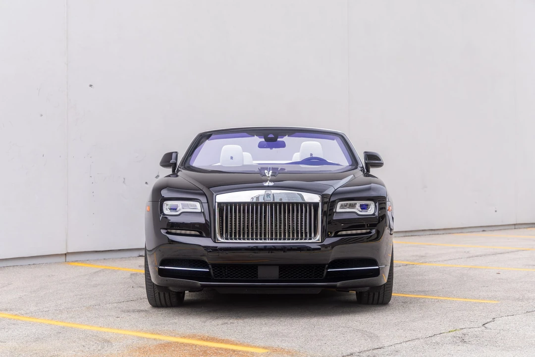 2017 Rolls-Royce Dawn - Image 4 of 31