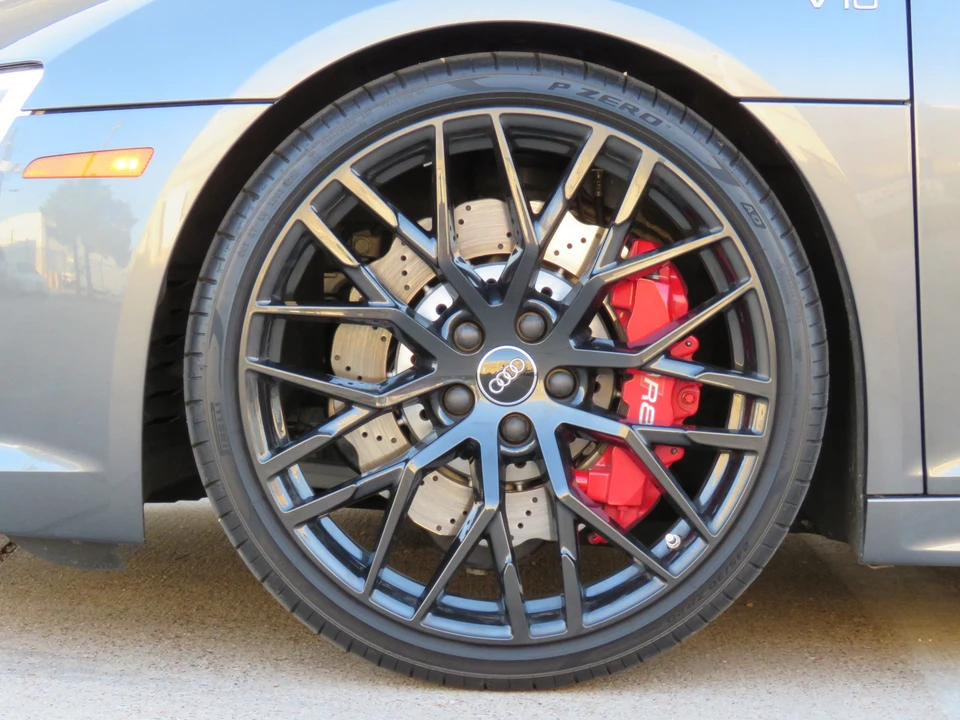 2018 Audi 4S R8 - Image 28 of 31