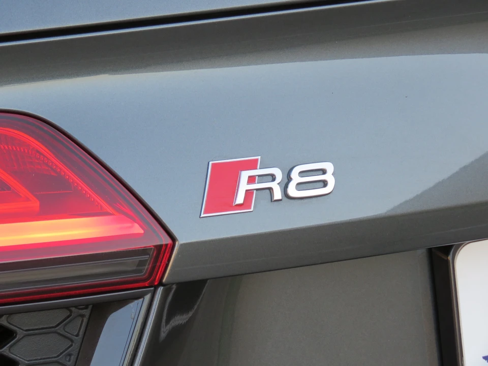 2018 Audi 4S R8 - Image 23 of 31