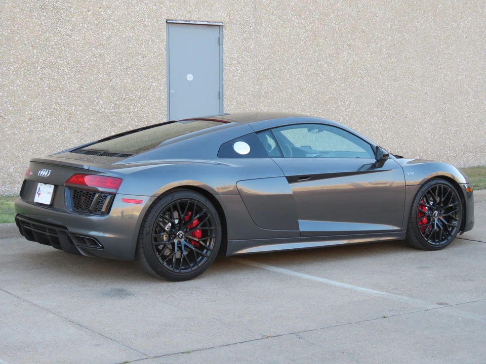 2018 Audi 4S R8 - Image 5 of 31