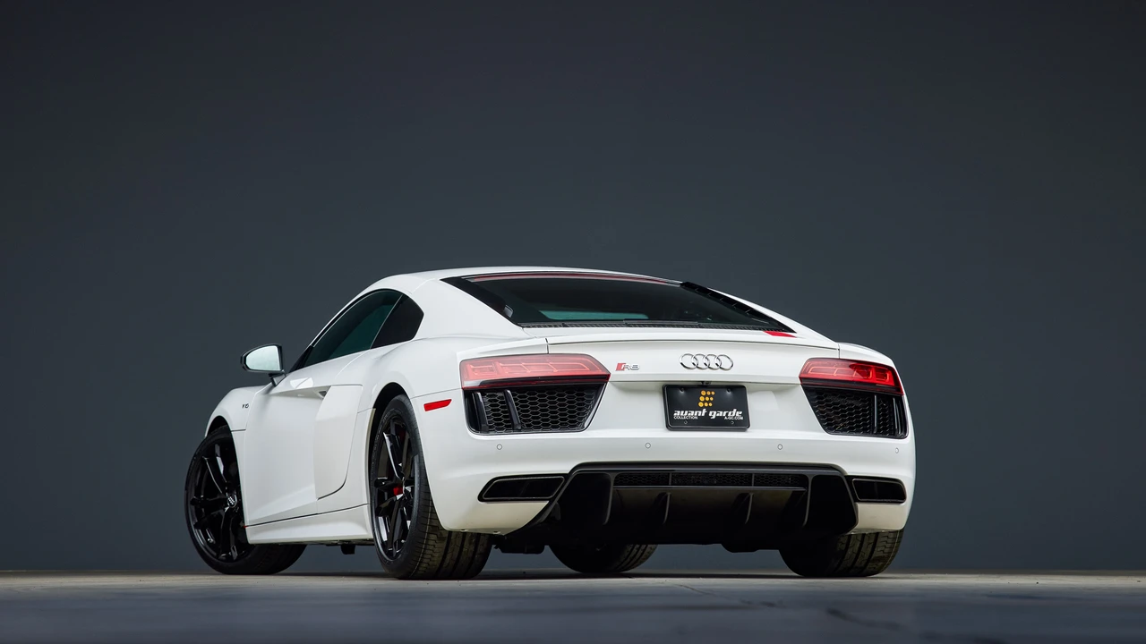 2018 Audi 4S R8 - Image 7 of 31