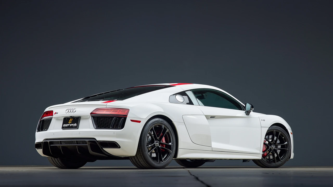 2018 Audi 4S R8 - Image 12 of 31