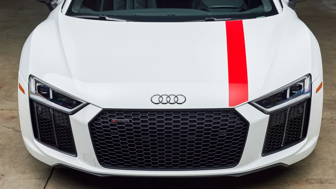2018 Audi 4S R8 - Image 25 of 31