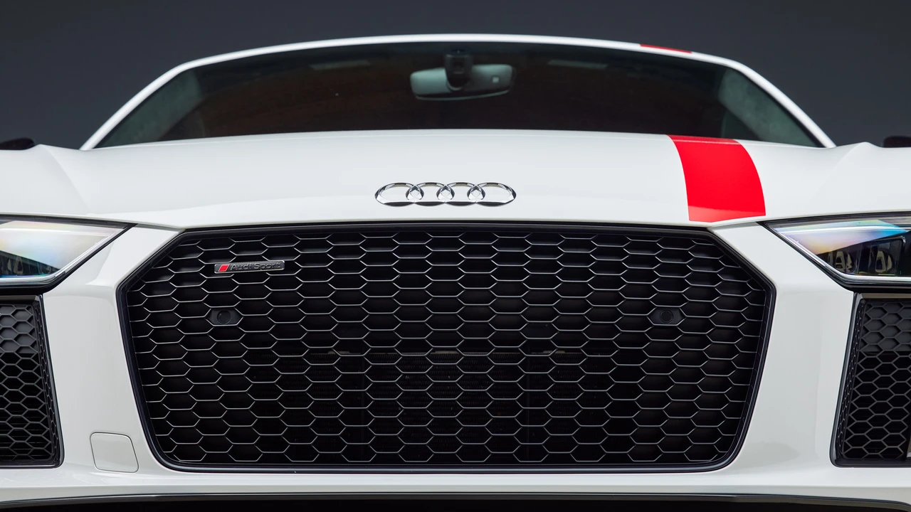2018 Audi 4S R8 - Image 22 of 31
