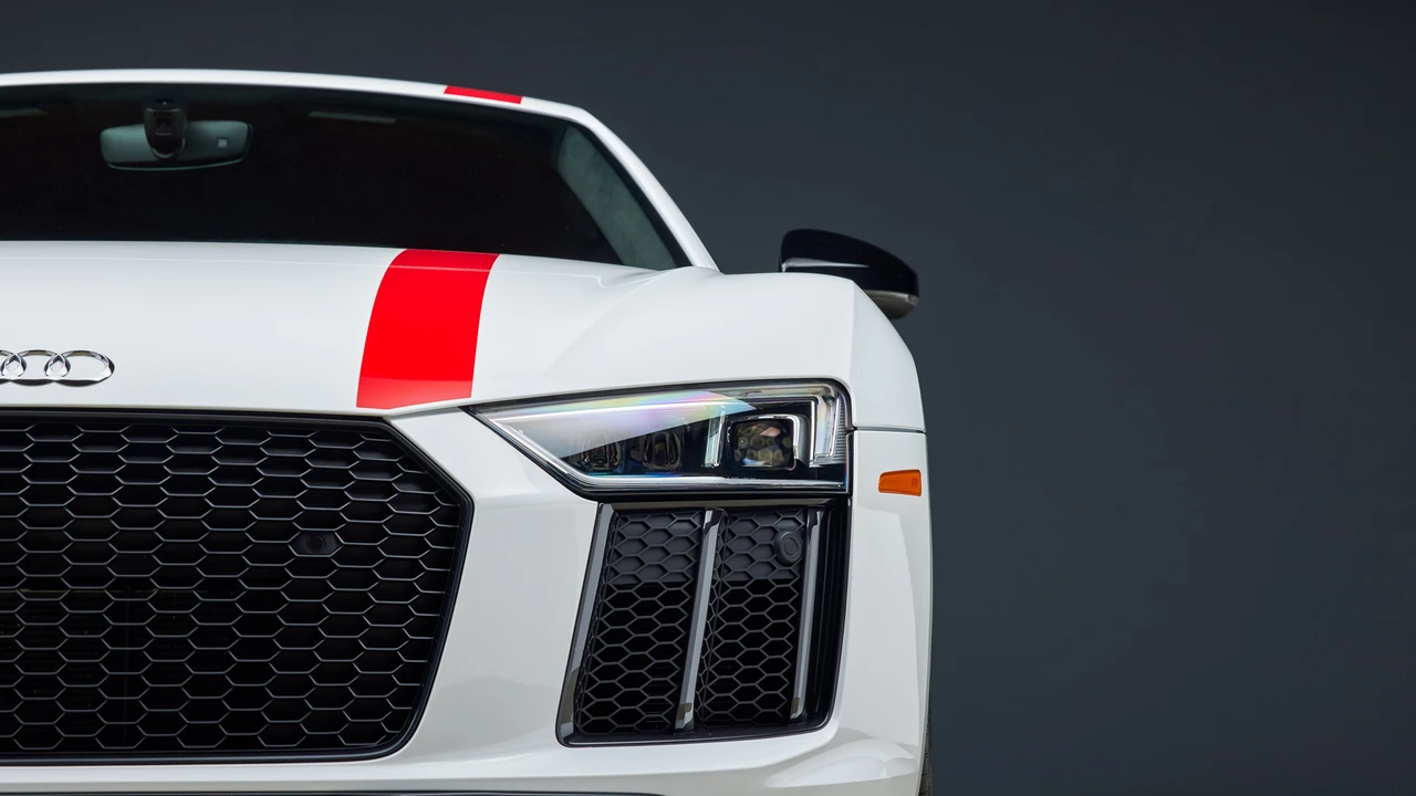 2018 Audi 4S R8 - Image 19 of 31