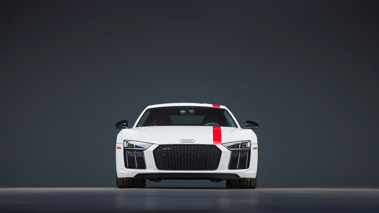2018 Audi 4S R8 - Image 16 of 31