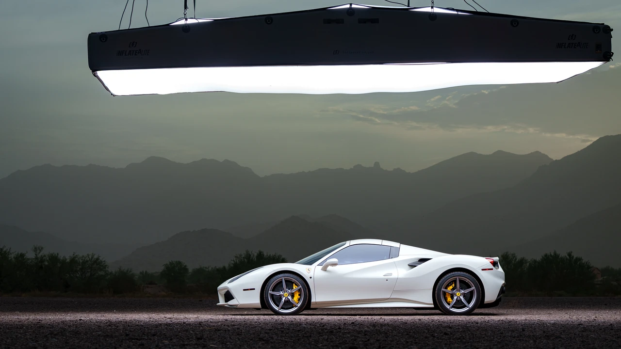 2018 Ferrari 488 Spider - Image 13 of 31