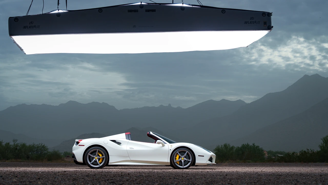 2018 Ferrari 488 Spider - Image 17 of 31