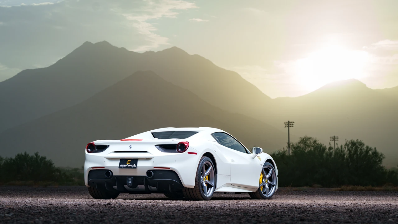 2018 Ferrari 488 Spider - Image 23 of 31