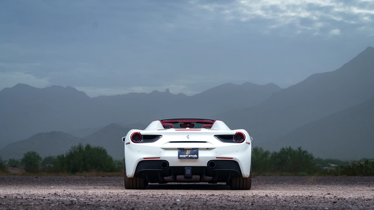 2018 Ferrari 488 Spider - Image 24 of 31