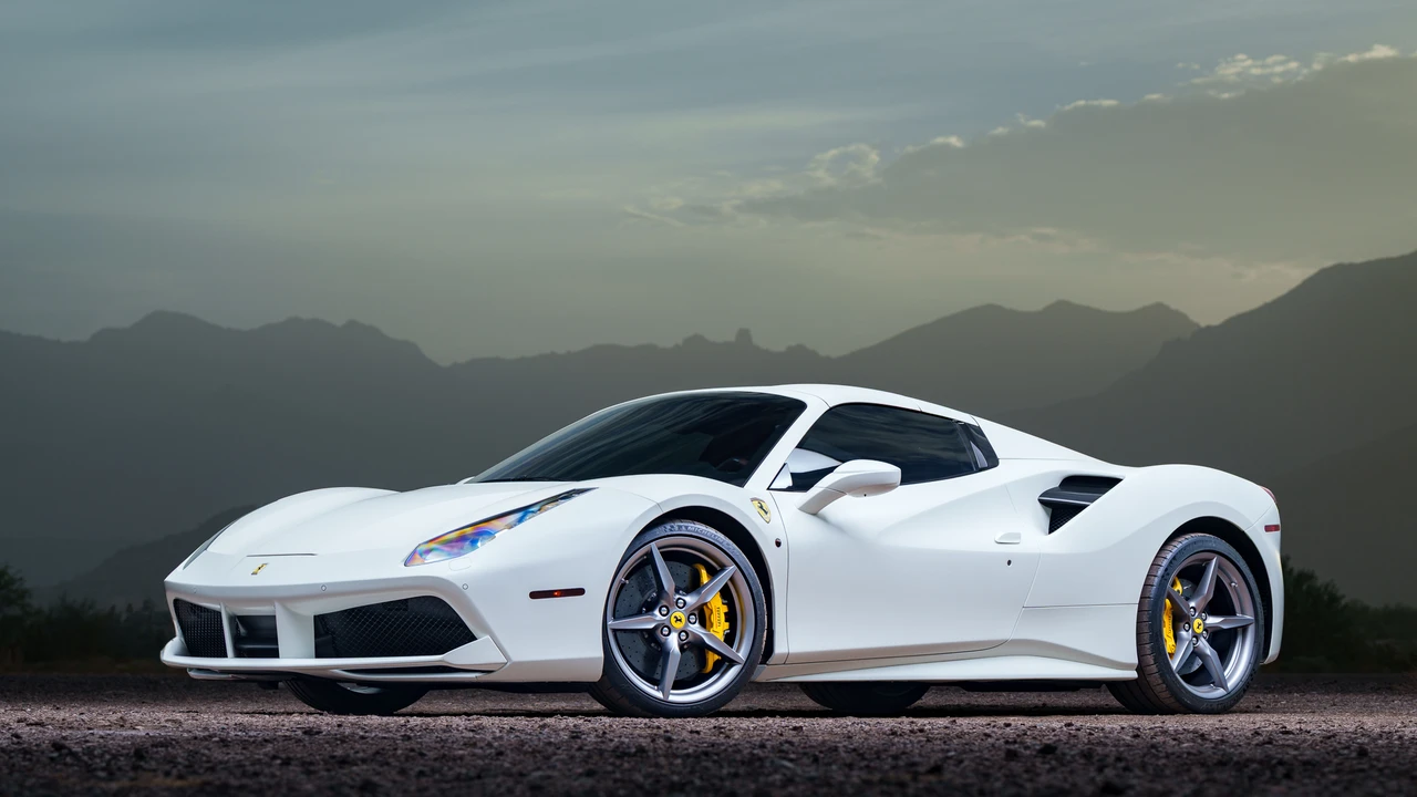 2018 Ferrari 488 Spider - Image 3 of 31