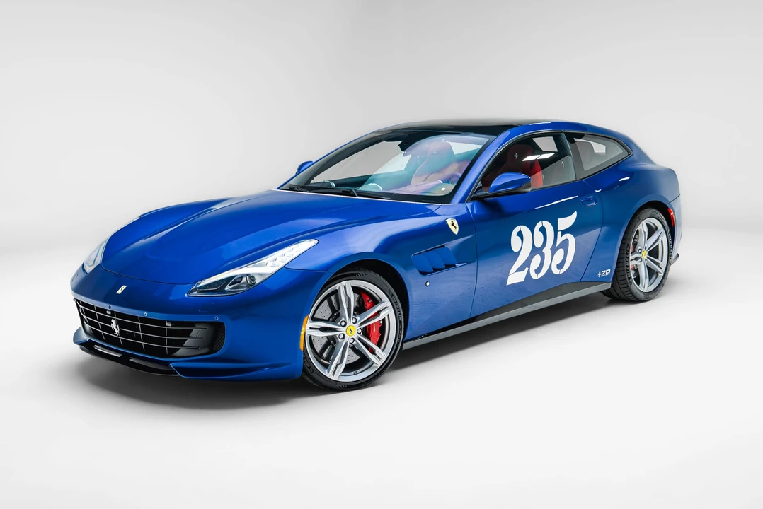 2018 Ferrari GTC4Lusso - Image 2 of 31