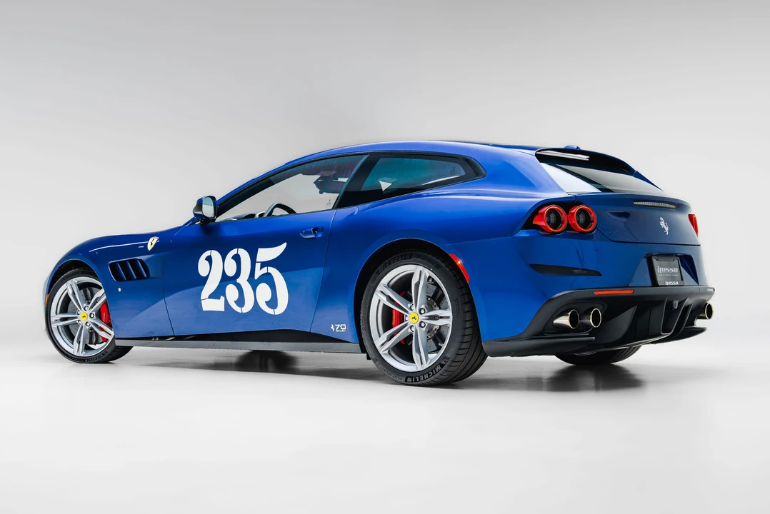 2018 Ferrari GTC4Lusso - Image 11 of 31