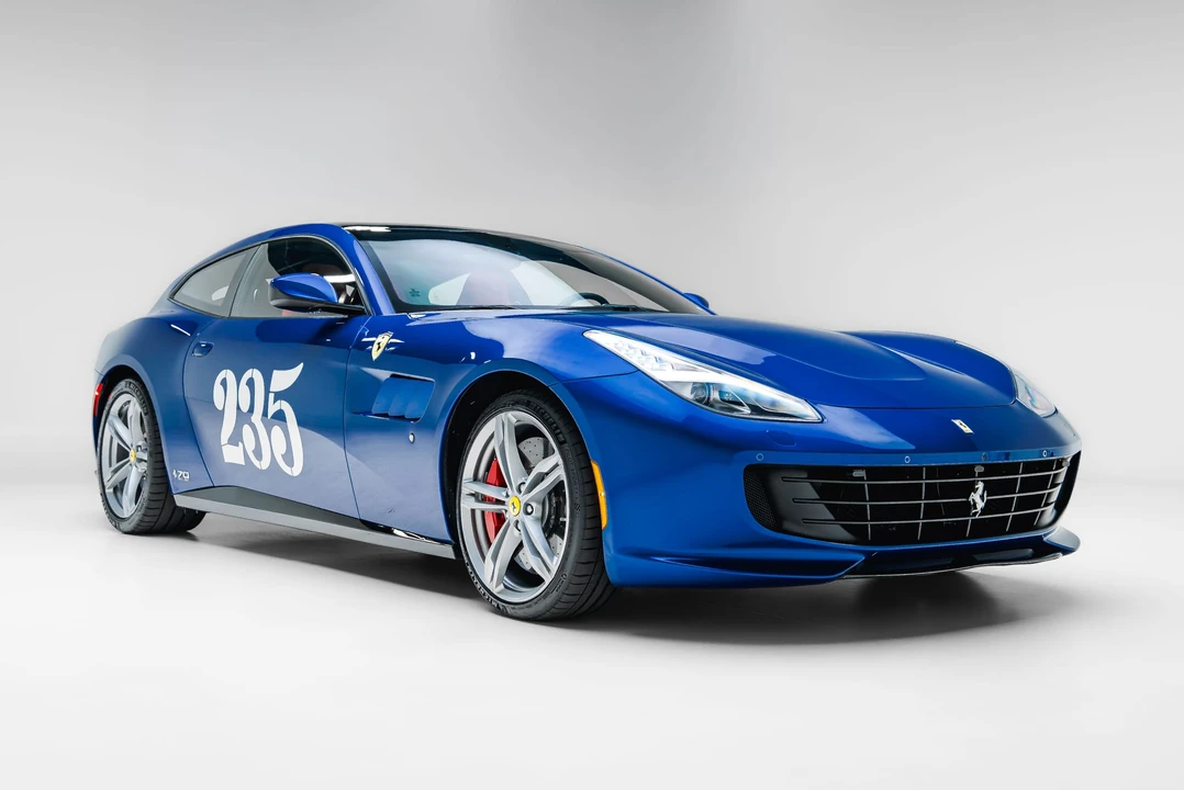 2018 Ferrari GTC4Lusso - Image 26 of 31