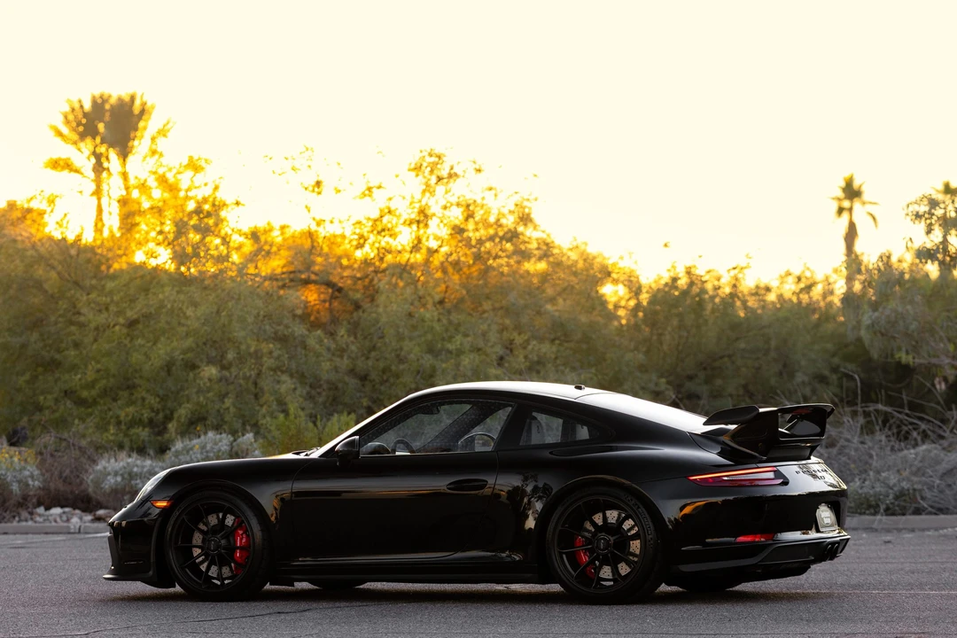 2018 Porsche 991 GT3 - Image 27 of 31