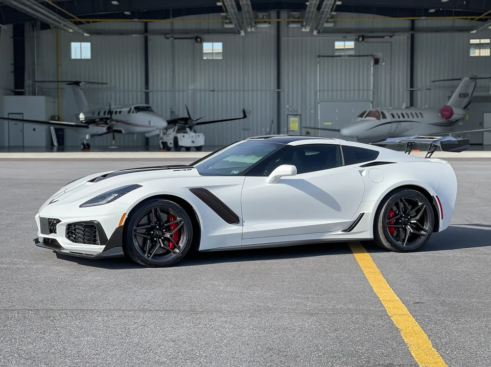 2019 Chevrolet Corvette C7 ZR1 - Image 5 of 6