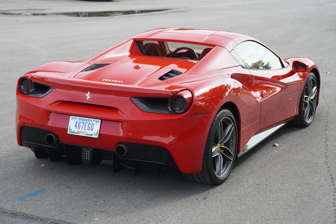 2019 Ferrari 488 Spider - Image 14 of 31