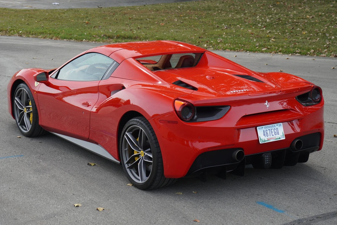 2019 Ferrari 488 Spider - Image 8 of 31