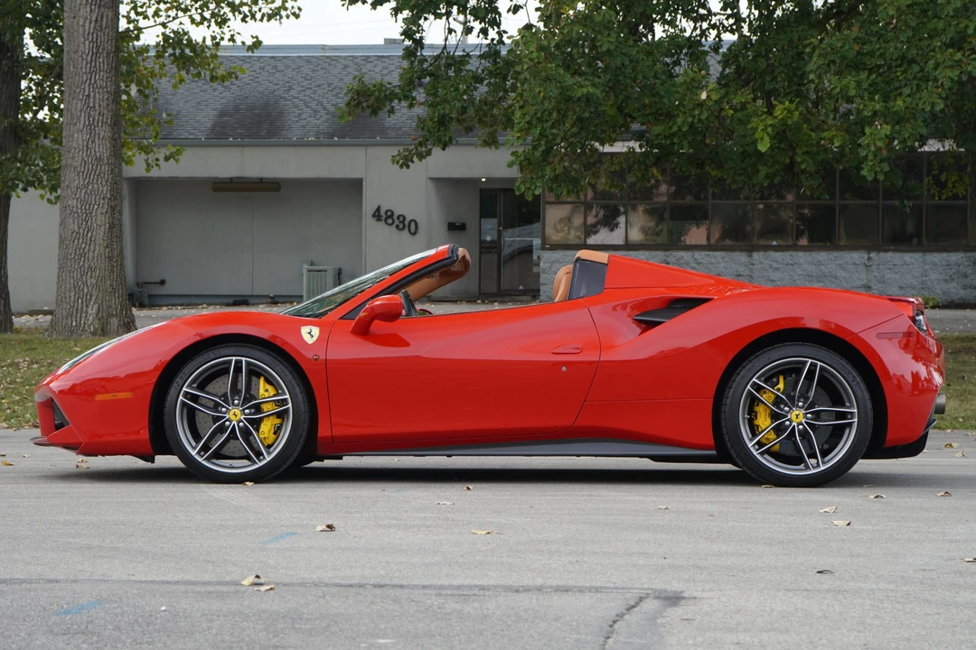 2019 Ferrari 488 Spider - Image 25 of 31