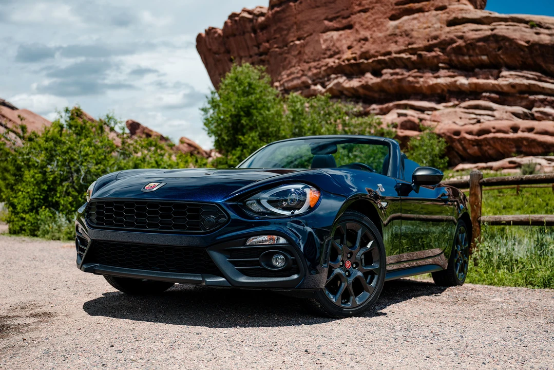 2019 Fiat 124 Spider - Image 7 of 31