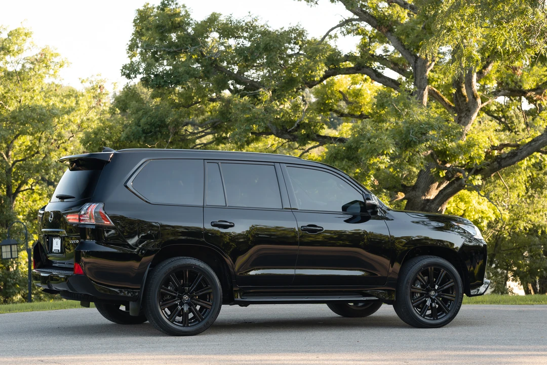 2019 Lexus LX 3rd Gen - Image 10 of 31