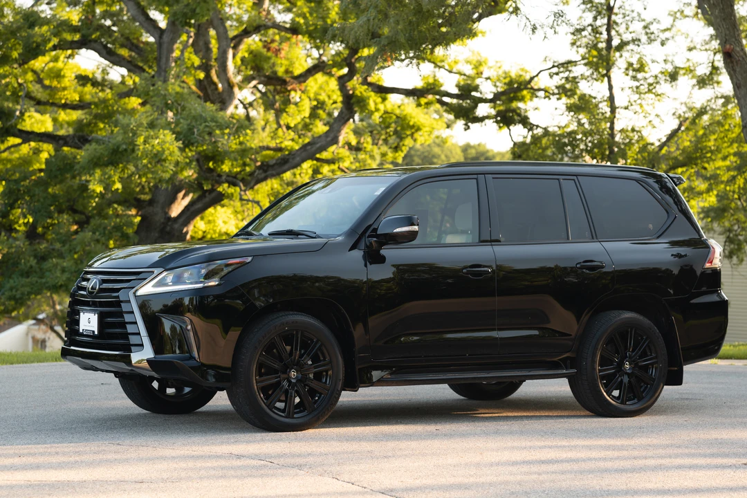 2019 Lexus LX 3rd Gen - Image 2 of 31